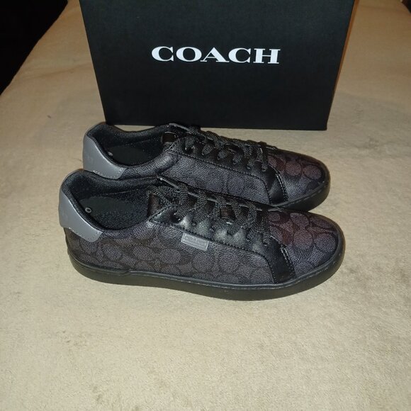 Lowline Low Coach Top Sneaker In Signature Canvas - Picture 1 of 7